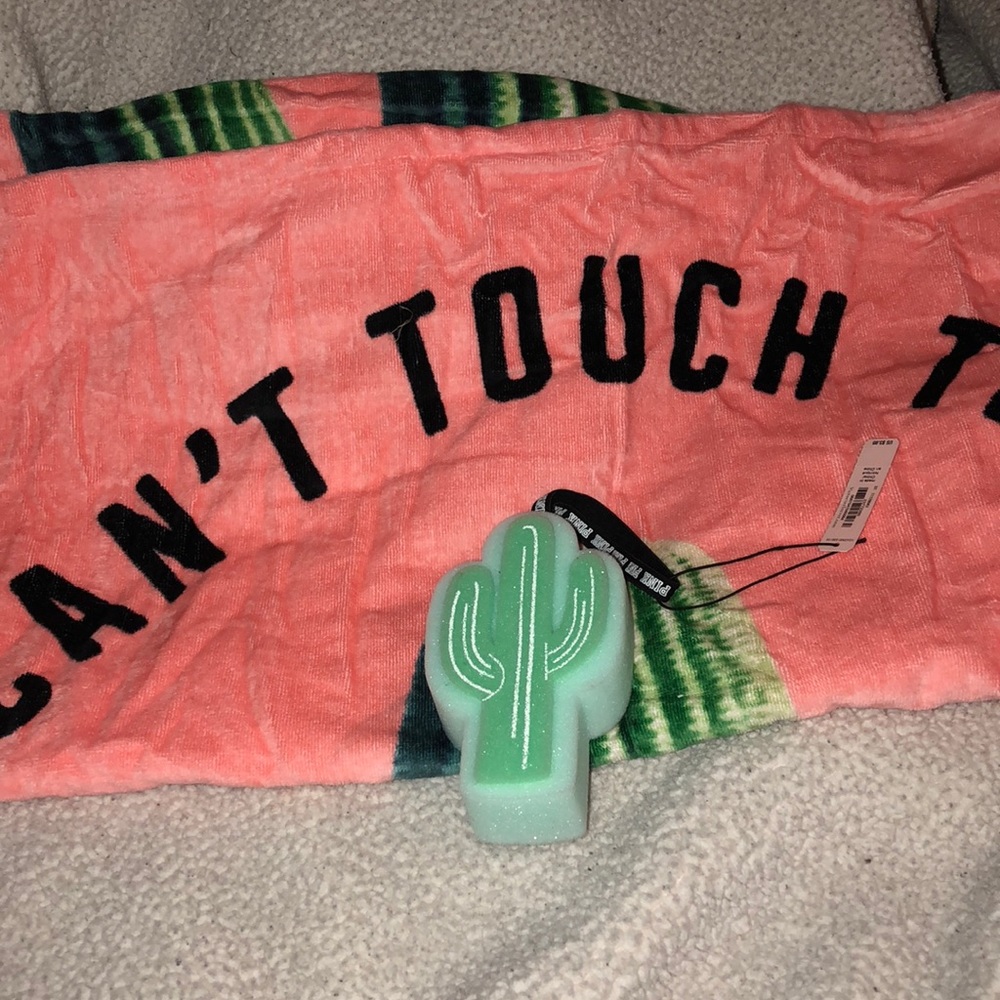 PINK VS BUNDLE